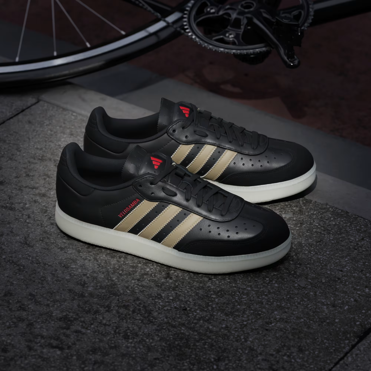 【値下げ】adidas velosamba 26cm ブラック adidas Velosamba Leather Shoes in Black and White | eBay