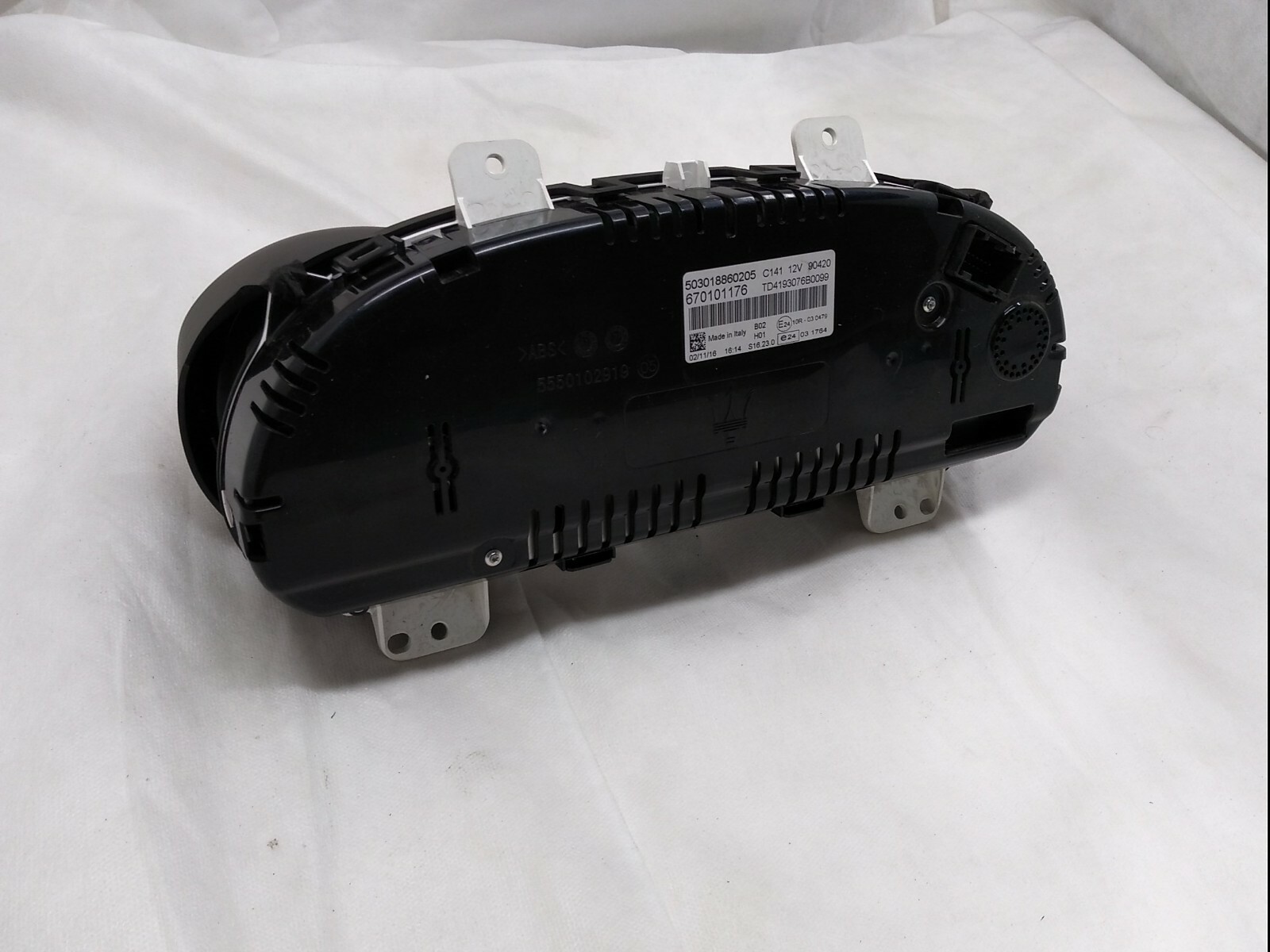 Speedometer Gauge Cluster Maserati Levante 2017 670101176 670105349