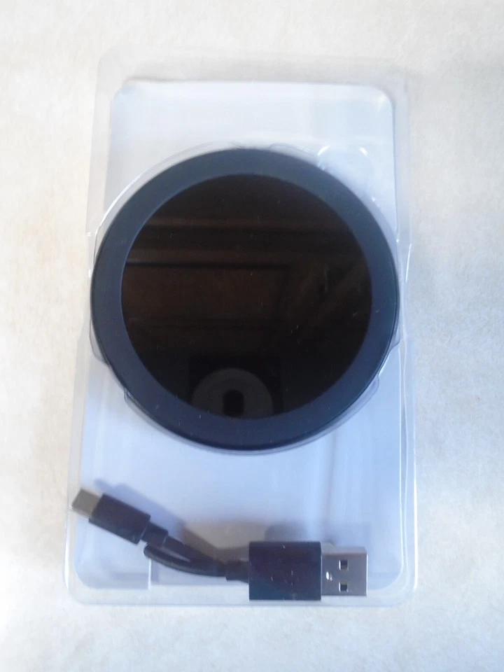 Wireless Smart Phone Charger For Qi-Enabled Devices M22E. Brand New - Image 3 of 3