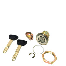 Blocchetto con chiavi per chiusura vano benzina Lancia Delta 4WD TURBO 1986- 