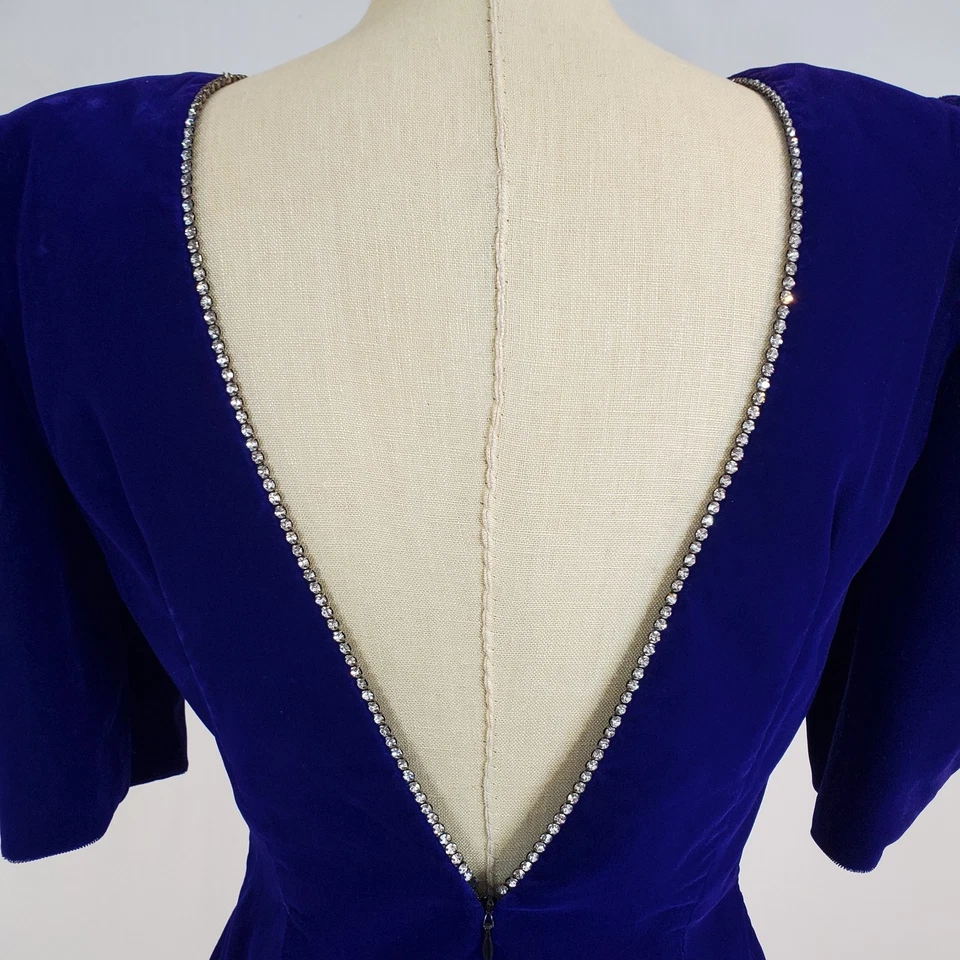 Vestido de Cóctel De Colección Años 80 90 Terciopelo Manga Abullonada Estrás Espalda Abierta Púrpura Retro Foto 2 de 4
