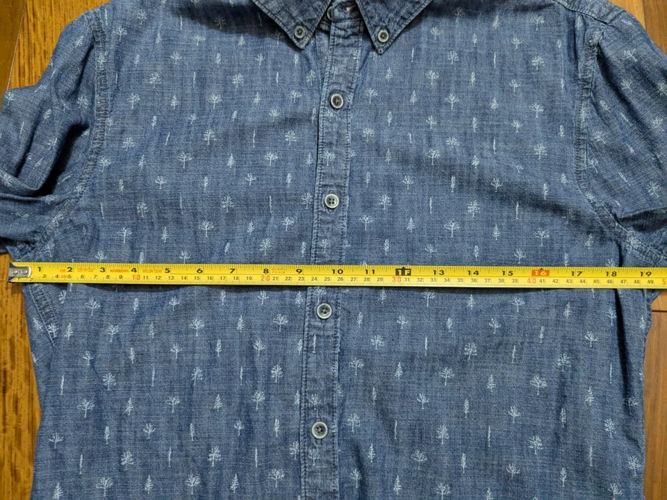 Camisa Denim Manga Larga Estampado Árbol 20x26 Azul Cambray Hecha en EE. UU. Med Foto 3 de 4
