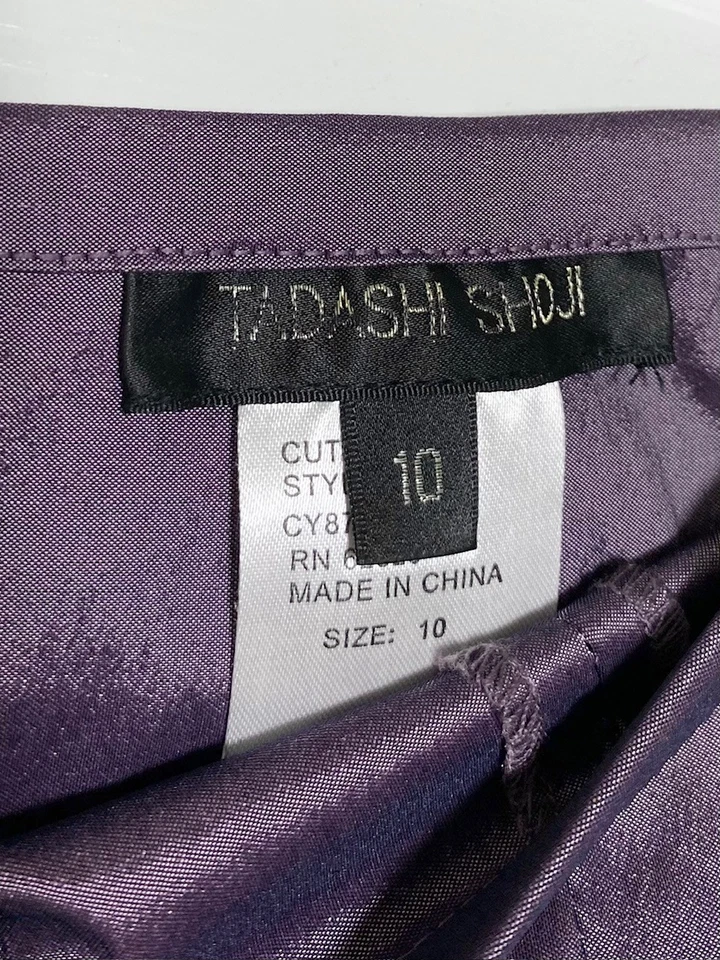 Maxi Falda TADASHI SHOJI Púrpura Metálica Elastizada Tafetán Sirena 10 Cremallera Trasera NUEVA Foto 4 de 4
