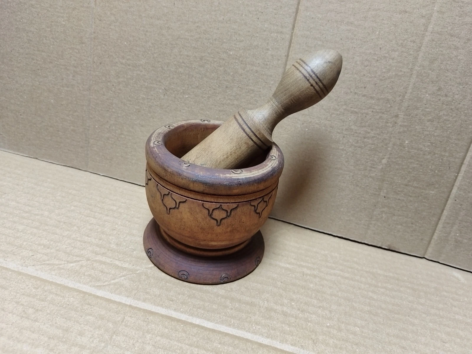 VINTAGE ANTIQUE CARVED WOODEN MORTAR AND PESTLE WOODEN HAND MIXER KITCHEN TOOLS