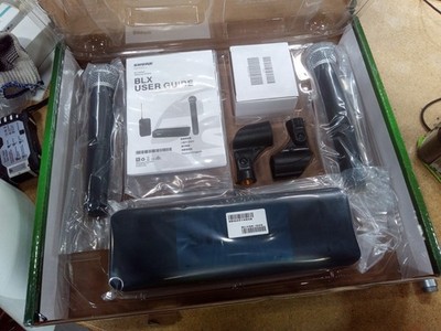 Shure BLX288/SM58 Dual-Channel Wireless Handheld Microphone System