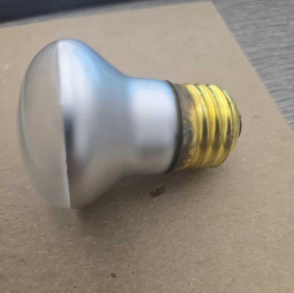 SATCO S3605 Reflector Spot 120V 40 Watt R14 - Image 2 of 3