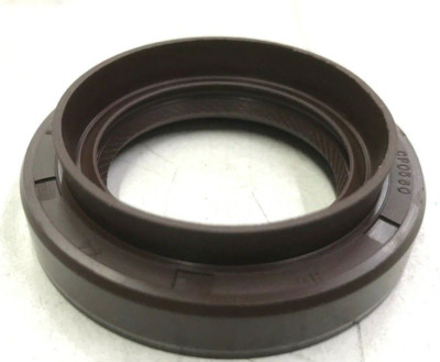 For Nissan QASHQAI +2 1.6 petrol  left driveshaft seal J10 2007 TO 2012