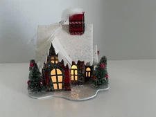 The Christmas Shoppe Light Up Putz Style Christmas House Ornament NWT