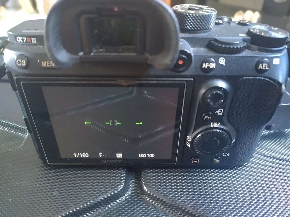 Sony Alpha a7R III 42MP (Body Only) 63k eBay