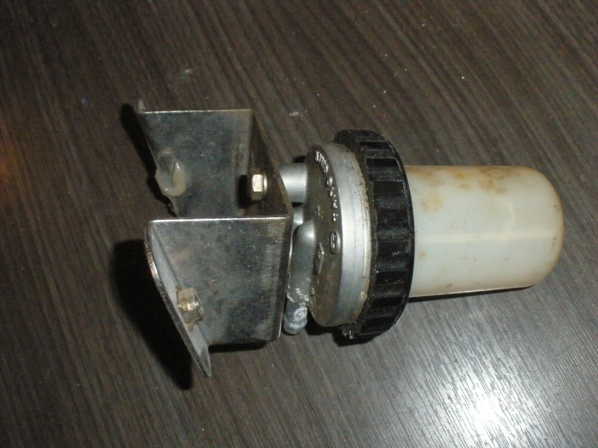 95 KAWASAKI STS 750 FUEL FILTER W/ BRACKET 49019-3708 | eBay