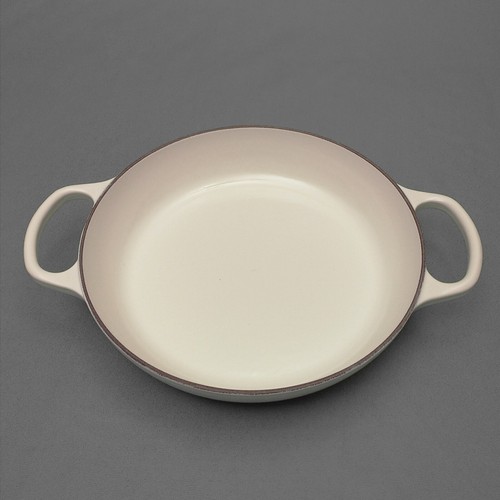 Cazuela poco profunda Le Creuset 26 cm/10,25" 2,2 L/2,25 qt blanca - LEER - Imagen 6 de 24