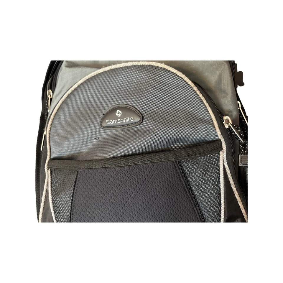 Samsonite Backpack Laptop Carry On Black/Gray Padded Back 20"x14" - Image 3 of 4