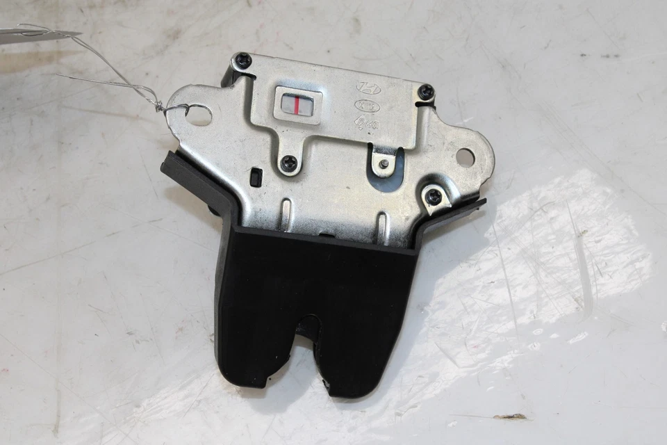 Hyundai Genesis 2010-2016 cupé tapa maletero trasero cierre OEM GO22 Foto 2 de 2