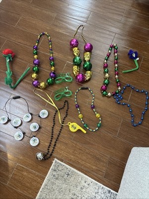 Mardi Gras Necklace Beads. Large Beads, Light Up, Glasses, Whistle,  Lot Of 12