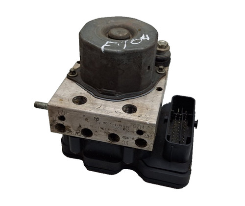 Mercedes W117 CLA250 2014 ABS Steuergerät Hydraulikpumpe A0094316412