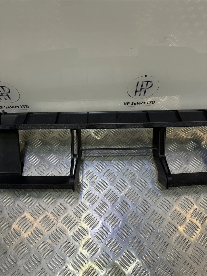 GENUINO PROTECTOR DE AIRE INFERIOR HYUNDAI IONIQ 5 NE 291B0-GI000 Foto 3 de 4