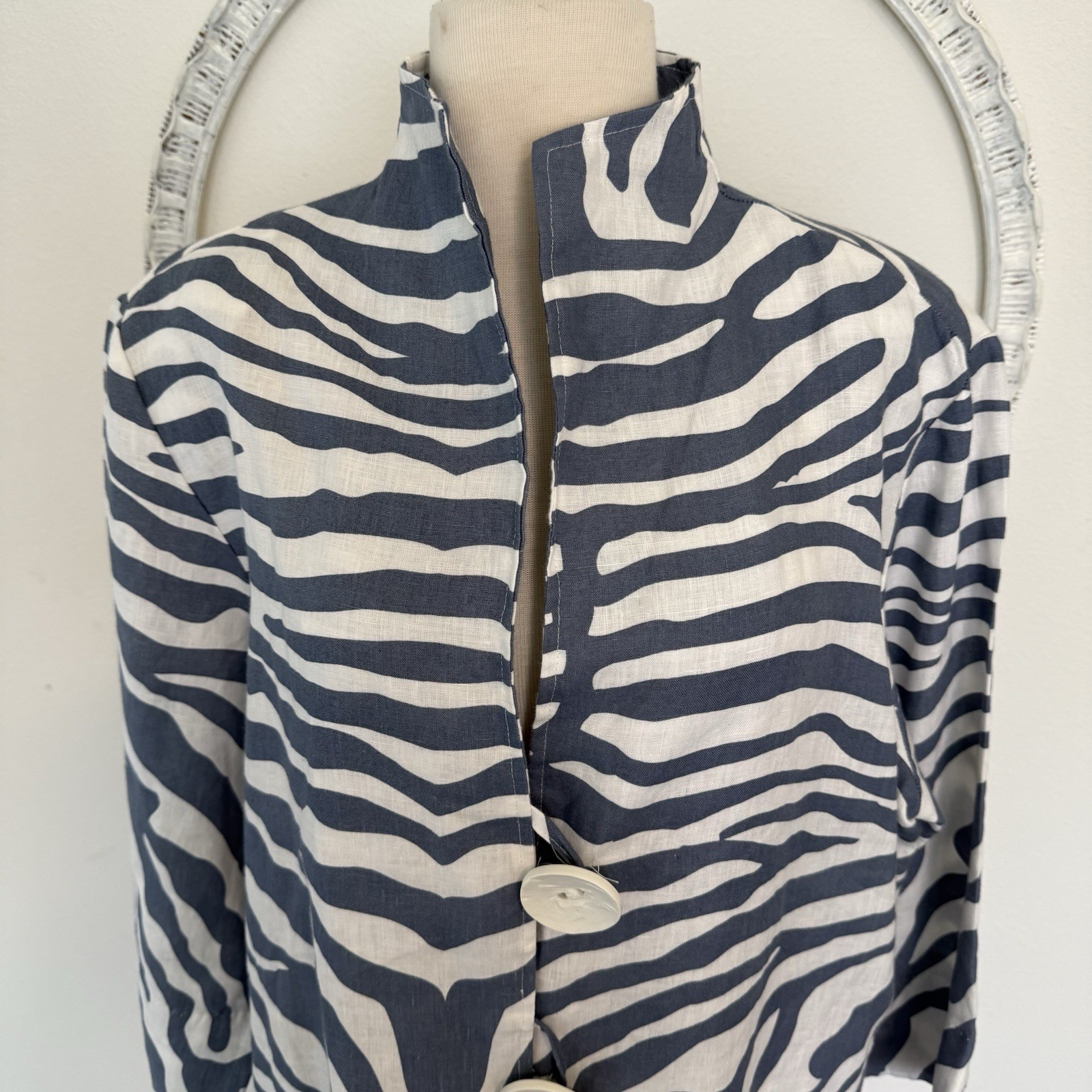 Tunica in lino pony dipinta camicia blusa giacca zebrata grigio bianco bottoni USA XL