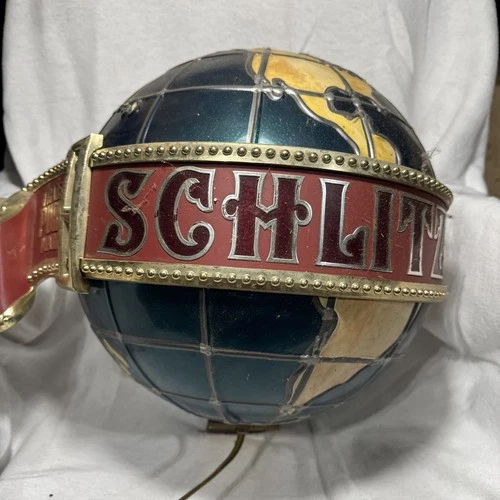 Vintage 1976 Schlitz Beer Globe Lamp – Jos. Schlitz Brewing Co. – Lighted Advert