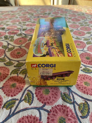 Corgi Classics 1:50 John Codona Fairs Leyland 8 Wheel Rigid #24401 - Picture 10 of 12