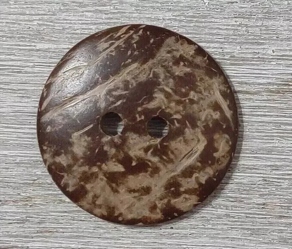 large natural coconut sewing buttons 2 holes 1 1/2 inch 38mm random pick set - Image 3 of 4
