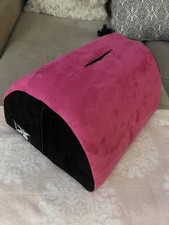 Liberator Positioning Rounded Wedge Pillow Adult Toy Mount Hot Pink Double Cover