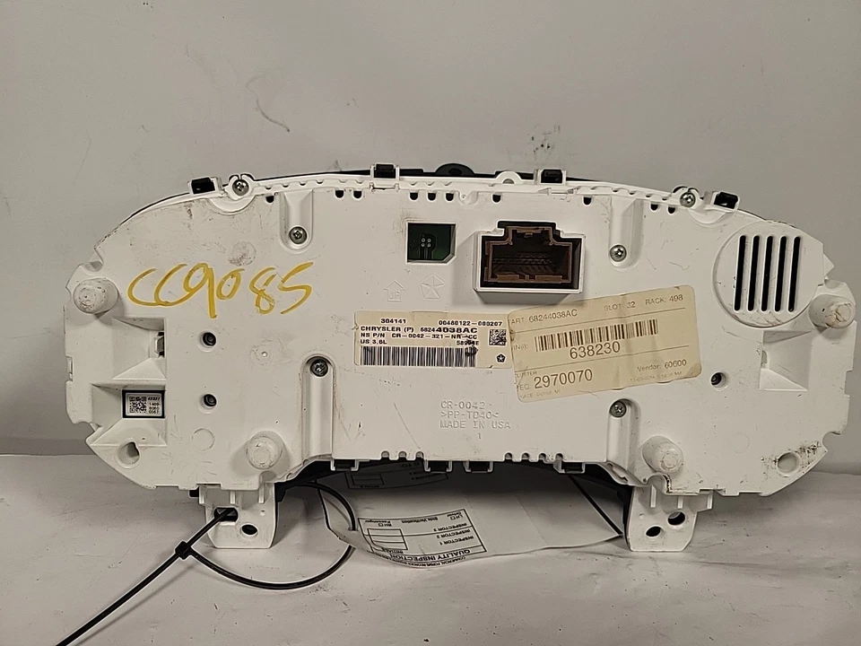 2015-2015 Jeep Grand Cherokee Speedometer Instrument Cluster Gauges YWGJ9 FF1 - Image 2 of 4