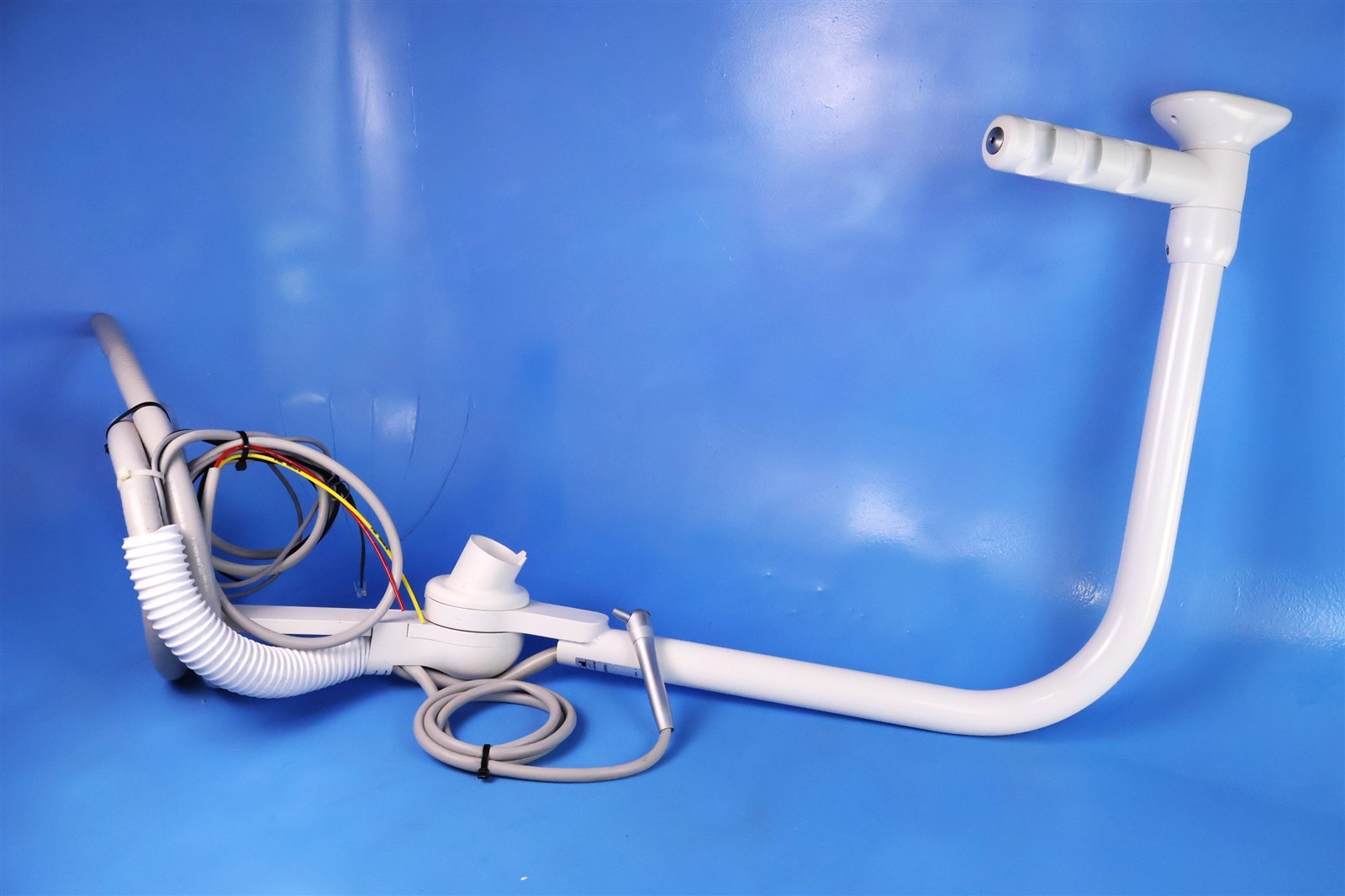 NEW UNUSED Adec 351 Dental Assistant Delivery Operatory Treatment System 