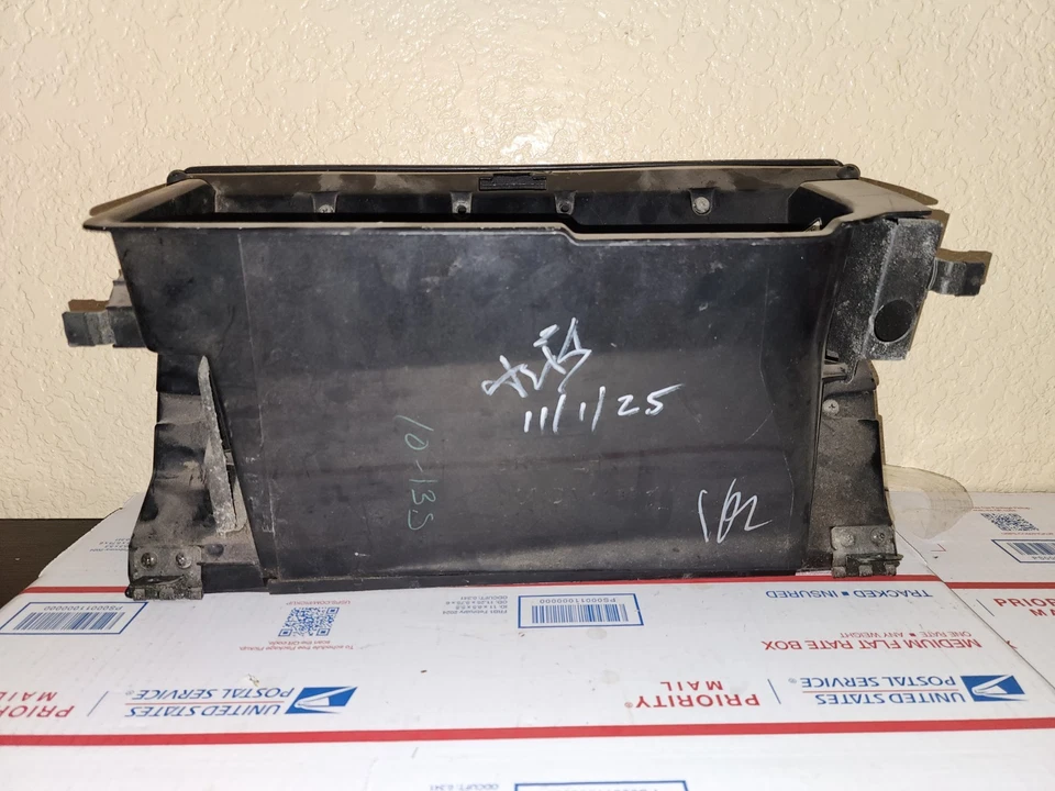 92-95 HONDA CIVIC - MONTAJE GUANTERA - COLOR NEGRO - FÁBRICA OEM  Foto 2 de 2