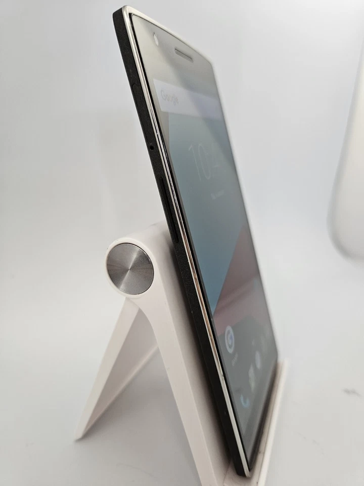 OnePlus One A0001 Black Unlocked 16GB 3GB RAM 5.5" Android Smartphone - Image 3 of 4