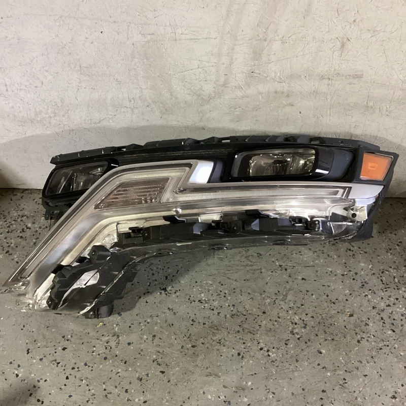 2022 2023 Kia Carnival Left Head Light Used Oem 92101R0520 Driver Lh Side