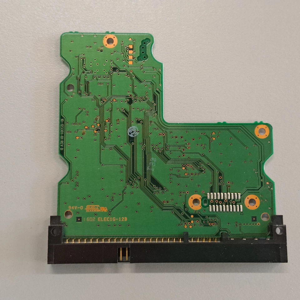 Maxtor D740X-6L 3.5" 40GB IDE ATA/133 HDD PCB Board 10-123301-01 REV D VA3 2526S - Image 3 of 4