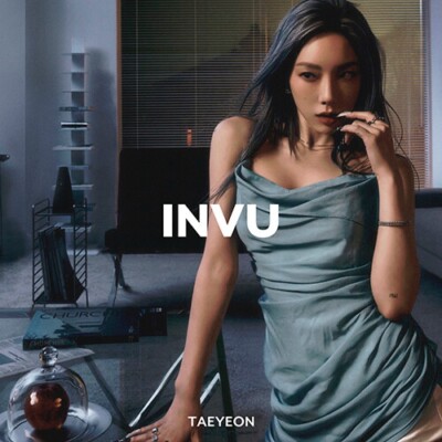 TAEYEON / INVU LP レコード s-l400.jpg