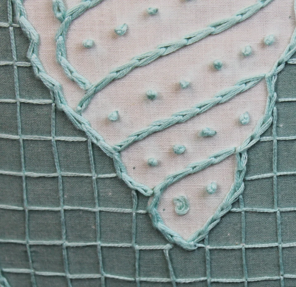 Hand Embroidered Throw Pillow Conch Shell Seashells 16” Turquoise Coastal Beach - Image 4 of 4