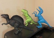 3 dinosaurs green and gray lights and sounds blue doesn t work