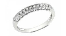 0.20 carat TW Clear AAA Quality CZ Milgrain Heart Ring in 925 Sterling Silver