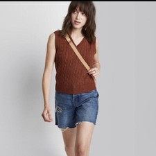 Wild Fable Coffee Brown Cable Knit Sweater Vest Sz. XS