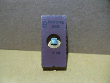 2716 eprom KS573RF2 2Kx8bit vintage