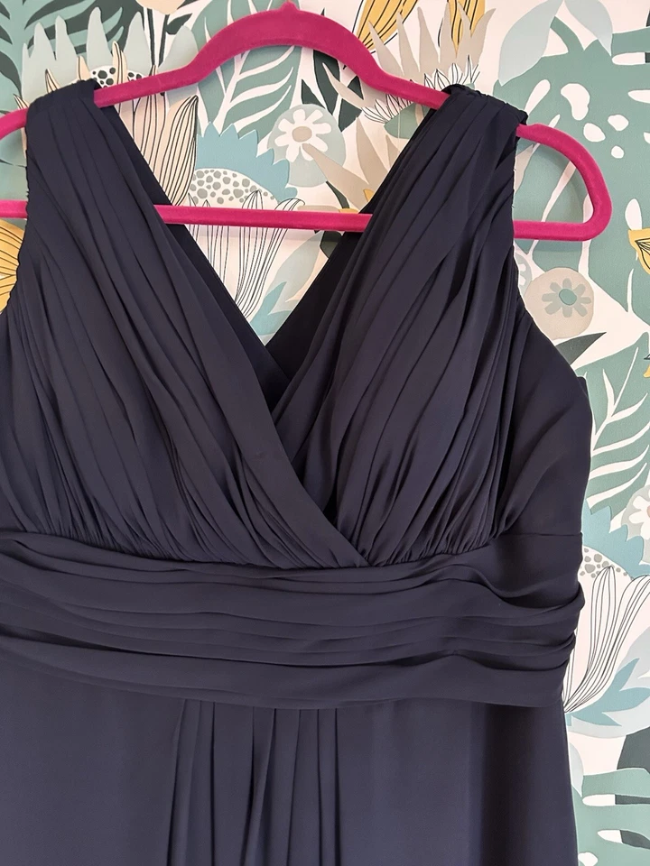 Bill Levkoff Navy Blue Sleeveless V-Neck Formal Dress fit & flare sz 22 (3x) - Image 3 of 4