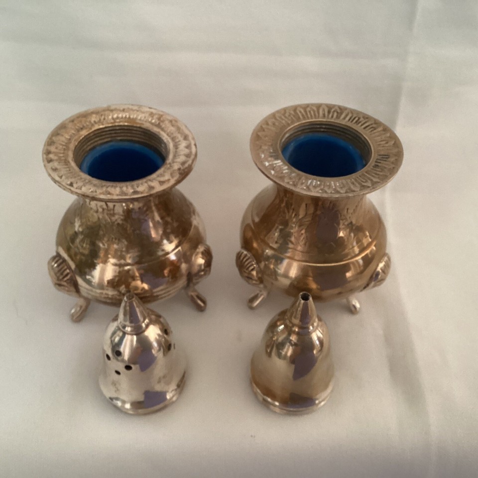 VINTAGE EPNS SILVER PLATED SALT AND PEPPER SHAKERS eBay