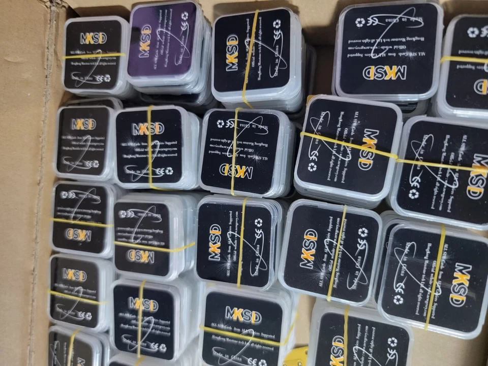 LOTE DE 10 Todos los IPHONES RSIM MKSD4 V2.0 OS 18 Foto 2 de 4