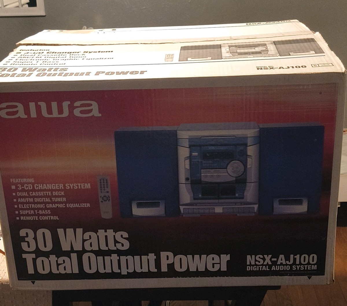 Aiwa NSX-AJ100 Audio System 3 CD/Radio/AUX/Dual Cassette Player