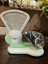 Vintage  Toledo 3 Lb Candy Scale W/Original Pan ,Fully Restored, Inside And Out