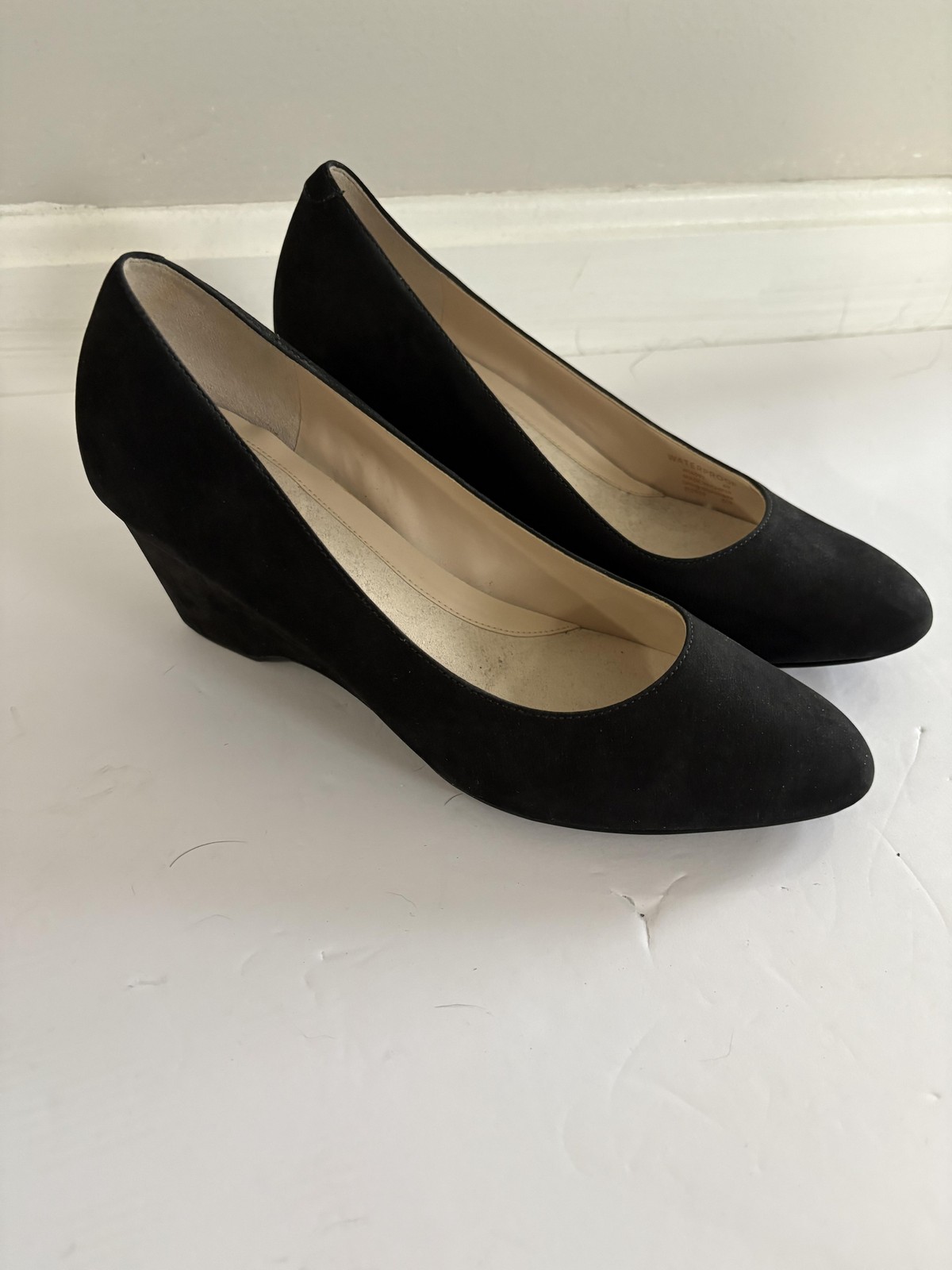 Cole Haan Shoes Womens Size 6 Black Waterproof Suede Wedge Pumps Grand.OS W16097