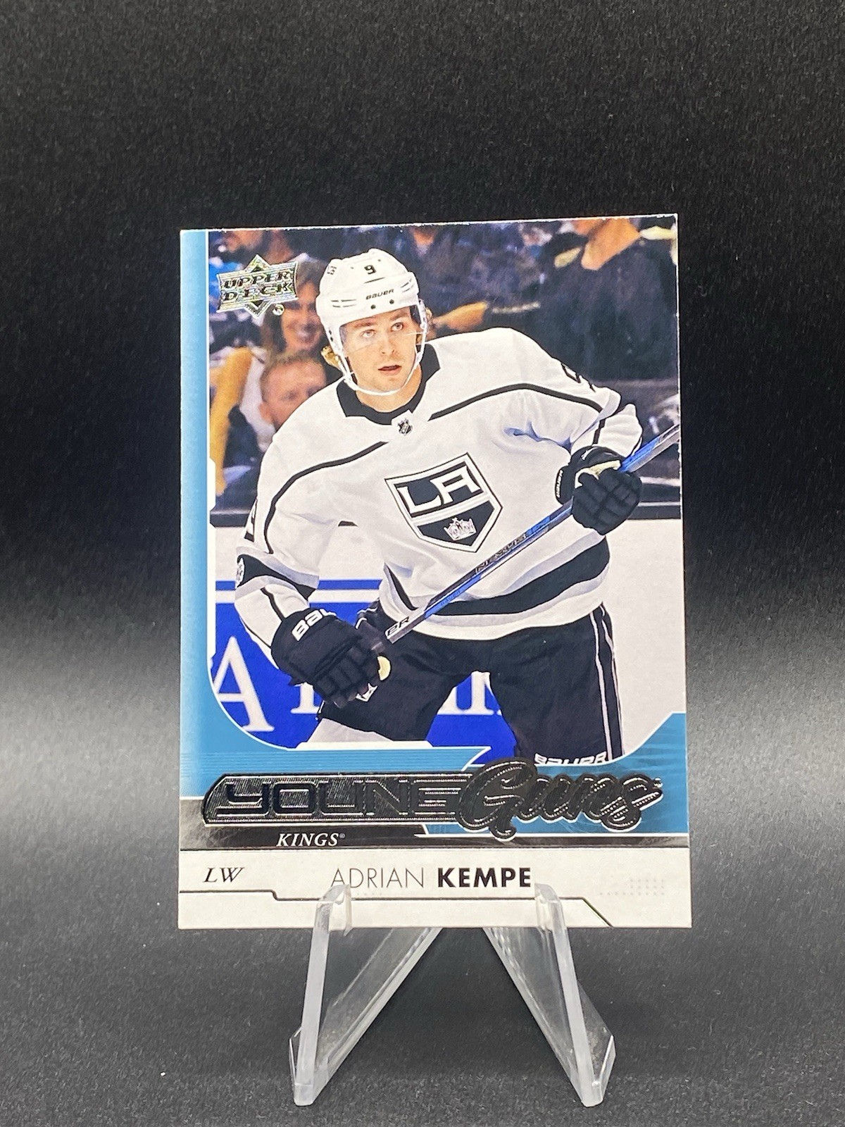 2017-18 Upper Deck Young Guns Adrian Kempe #210 Los Angeles Kings