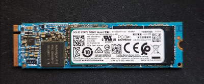 Toshiba XG6 512GB,Internal, M.2 (KXG60ZNV512G) Solid State Drive