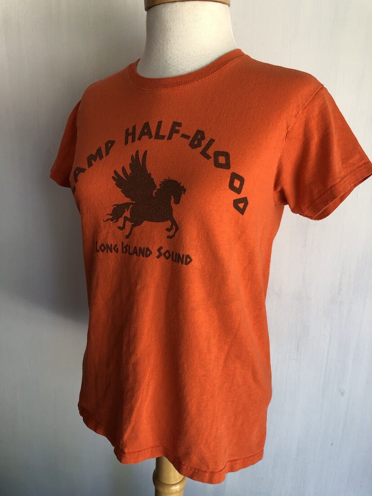  Todays on Camp Half Blood Halloween T Shirt Movie Percy Jackson  (Small) Orange : Clothing, Shoes & Jewelry