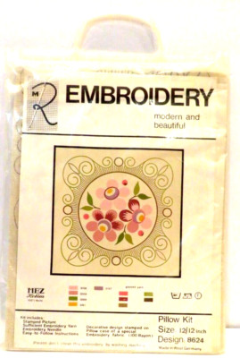 Embroidery Modern Beautiful Pillow Case Kit Floral Design West Germany 12'' x 12''