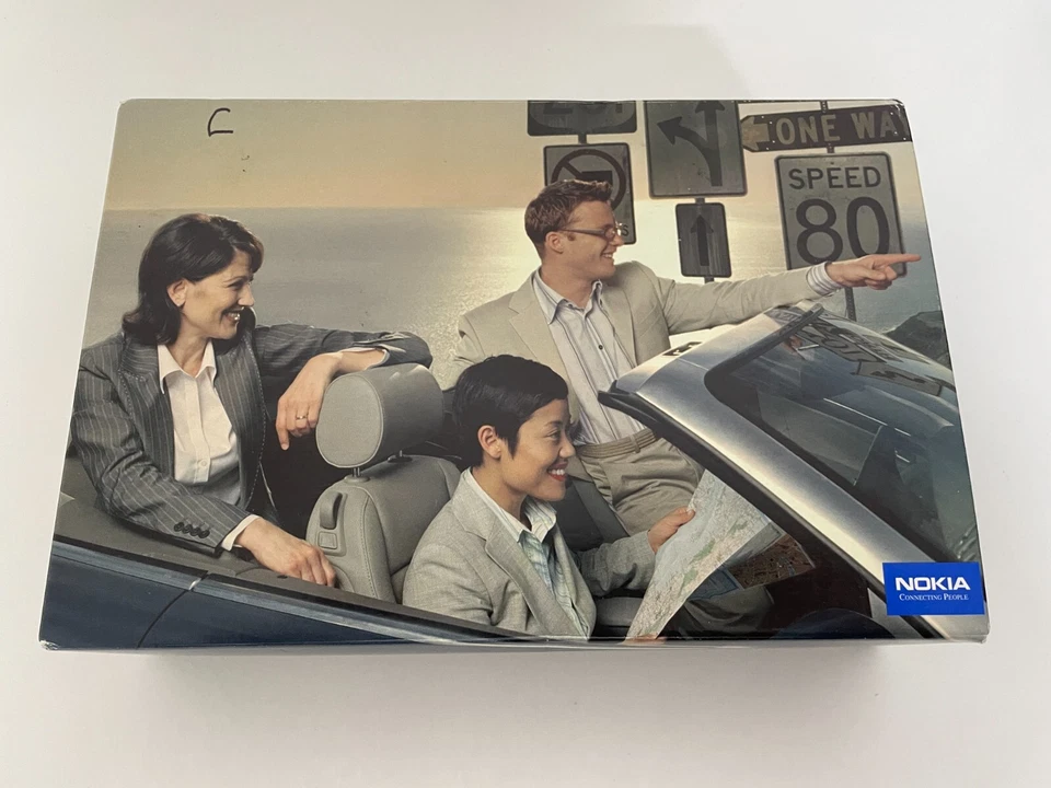 NOKIA 9500 COMMUNICATOR SIM FREE PHONE - GRADE A - BLUETOOTH - GPRS - WIFI - Image 2 of 4