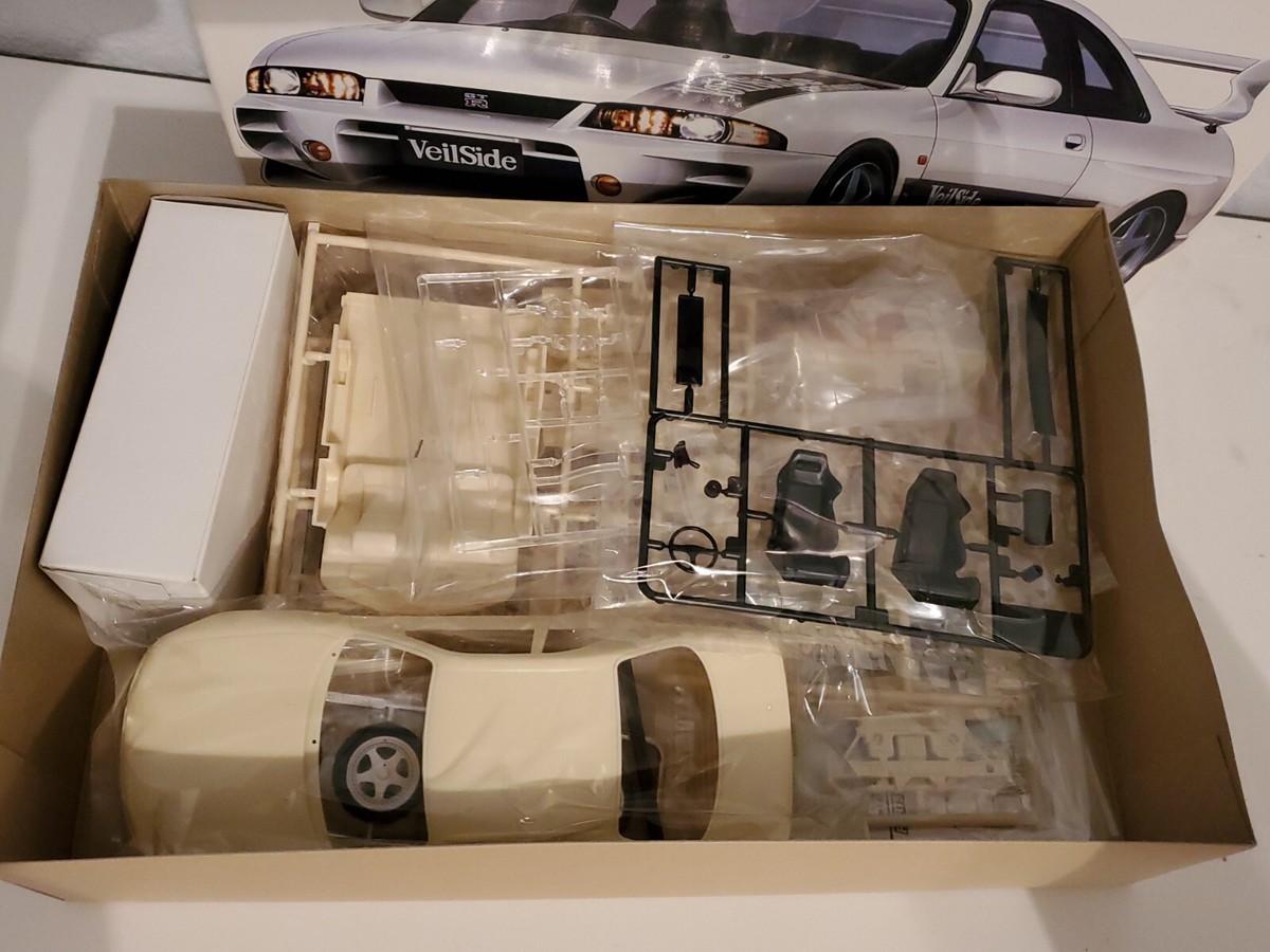 FUJIMI 1/24 VeilSide R33 GT-R NEW 