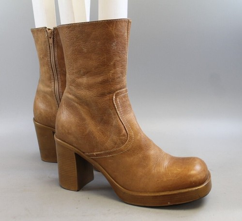 VTG STEVE MADDEN LIBERTY LEATHER FASHION PLATFORM CHUNKY HEEL BOOT WOMENS SZ 10B - Picture 2 of 9